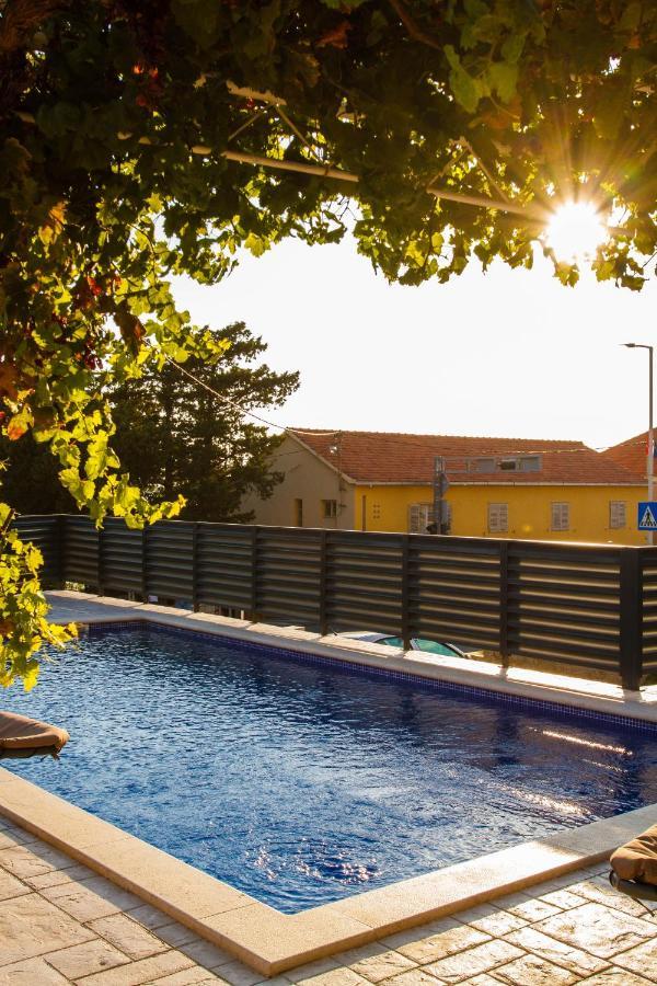 פודסטראנה Unforgettable Sea View Apartments Bakota מראה חיצוני תמונה