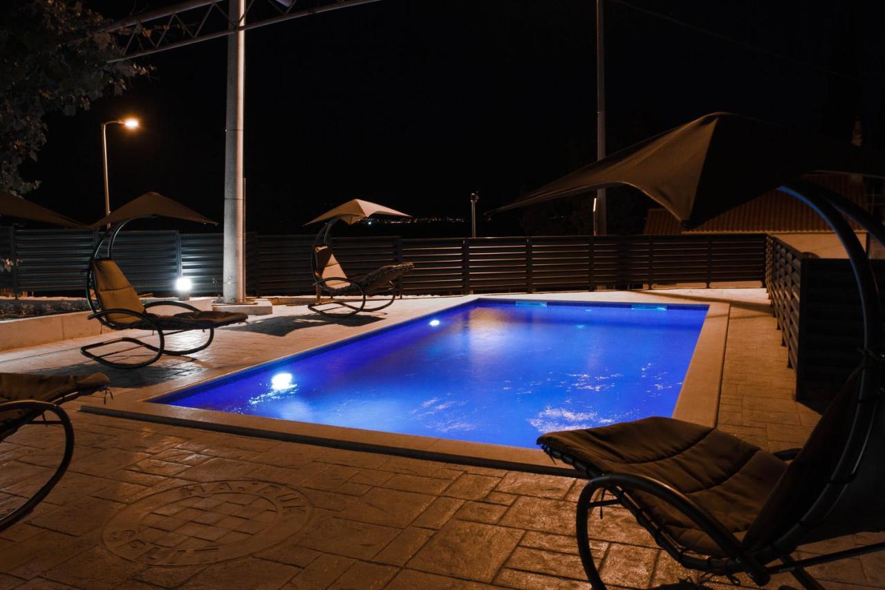 פודסטראנה Unforgettable Sea View Apartments Bakota מראה חיצוני תמונה