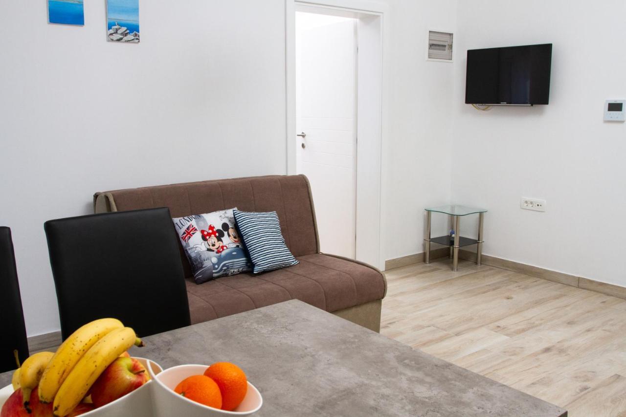 פודסטראנה Unforgettable Sea View Apartments Bakota מראה חיצוני תמונה