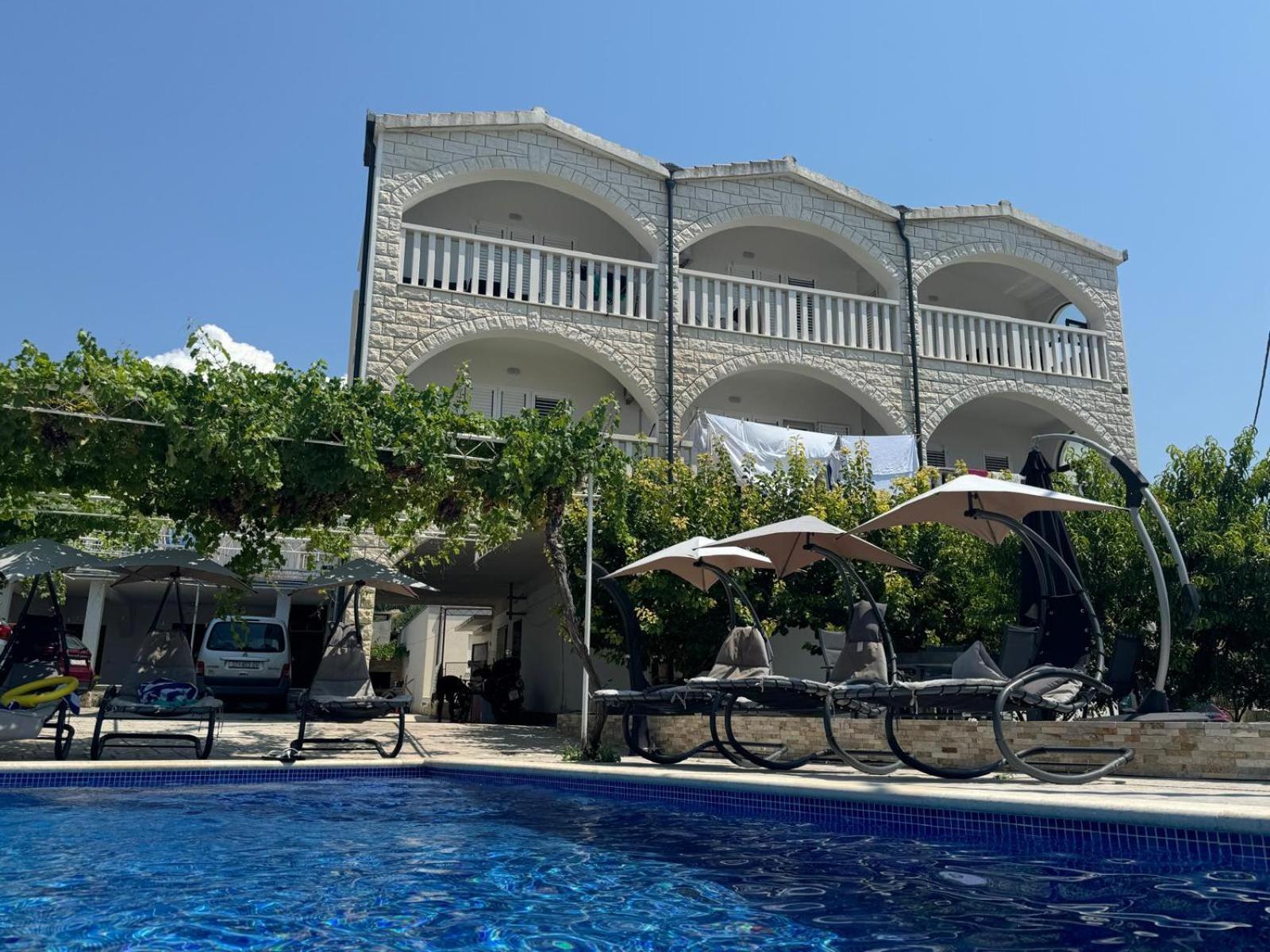 פודסטראנה Unforgettable Sea View Apartments Bakota מראה חיצוני תמונה